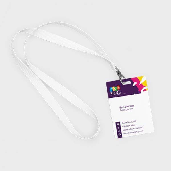 Cartes PVC avec perforation rectangulaire personnalisé - Objets Publicitaires