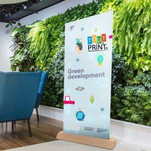Kakémono roll-up carton recyclé personnalisé - Imprimerie
