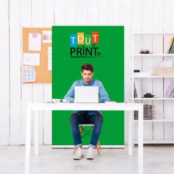 Roll-up fond vert personnalisé - Imprimerie