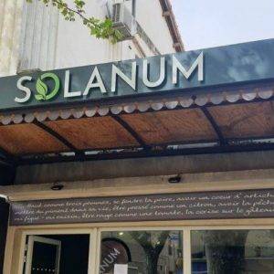 Lettres découpées ALU avec montage sur tole tablette