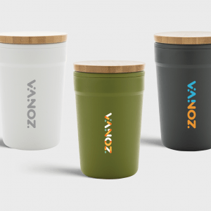 Mug en PP recyclé GRS avec couvercle en bambou