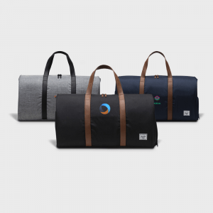 Herschel Novel™ Recycled Duffle Bag personnalisé - Objets Publicitaires