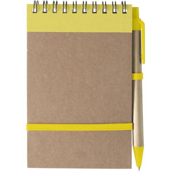 Carnet environ A6 avec stylo bille jaune personnalisable avec logo