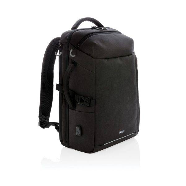 This carry-on travel backpack is intended for personnalisable