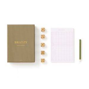 This is Yatzy in a luxurious packaging! With golden personnalisable