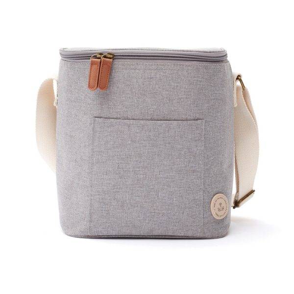 This mordern and clean looking coolerbag is your true personnalisable